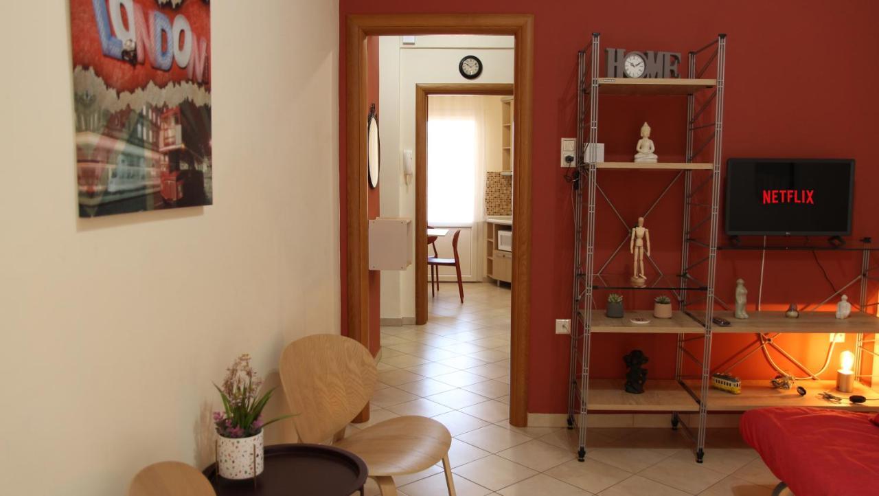 Tobacco Warehouse Apartment Кавала Екстериор снимка