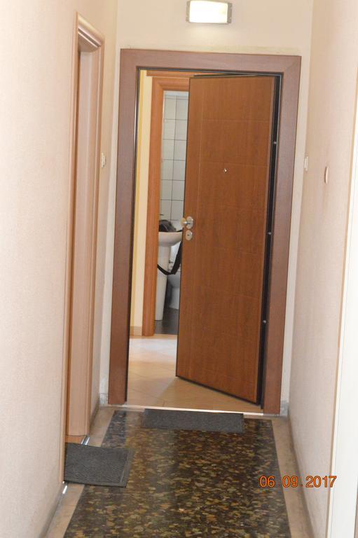 Tobacco Warehouse Apartment Кавала Екстериор снимка